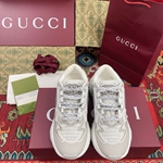 スーパーコピーグッチ靴